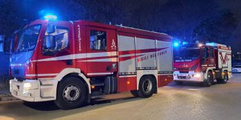 In fiamme nella notte il capannone di un’azienda a Montegiordano, danni da oltre un milione di euro