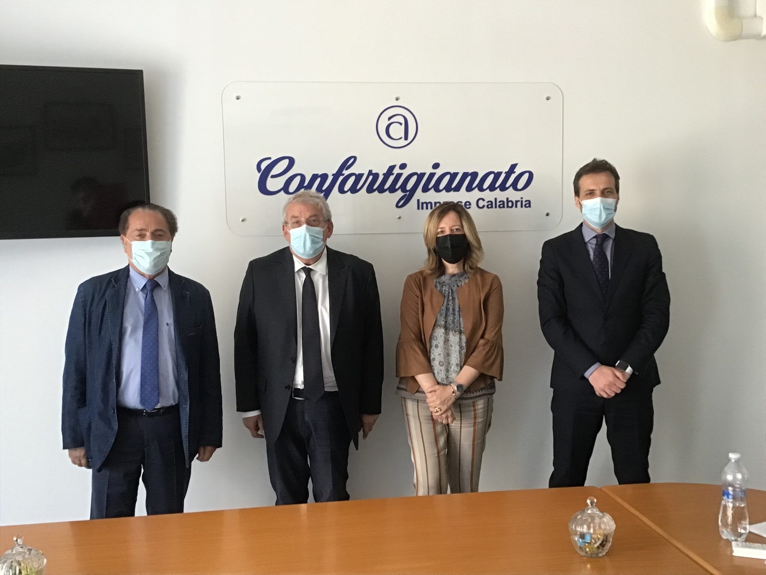 Confartigianato incontra i candidati. S’inizia con Magorno