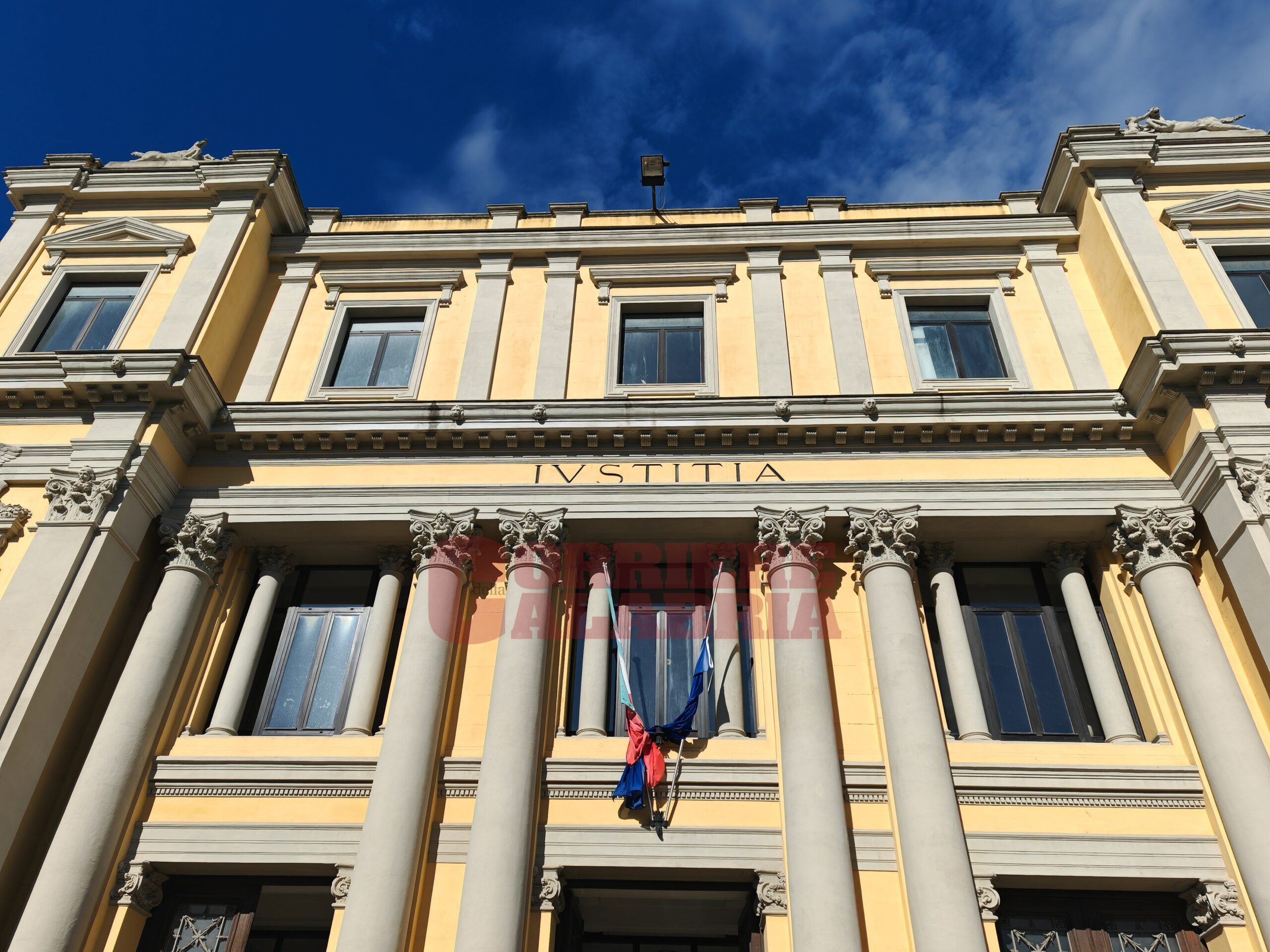 Cosenza, condanne per quasi un secolo e 4 assoluzioni nel processo d’Appello “Testa del Serpente” – NOMI