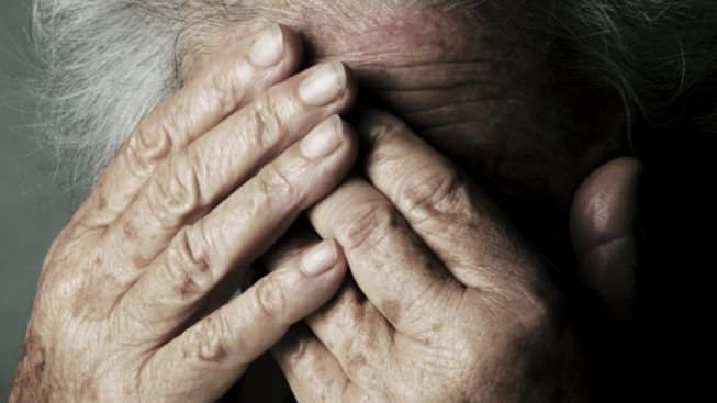 Cutro, maltratta la madre anziana: divieto di avvicinamento per il 36enne