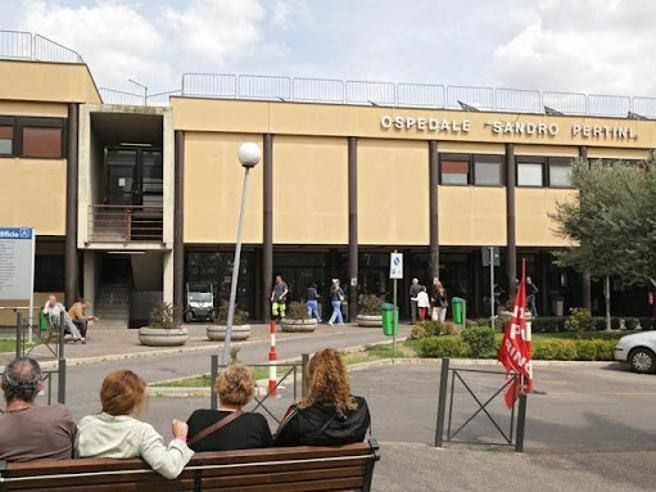 Detenuto legato alla ‘ndrangheta tenta la fuga dall’ospedale “Pertini” di Roma