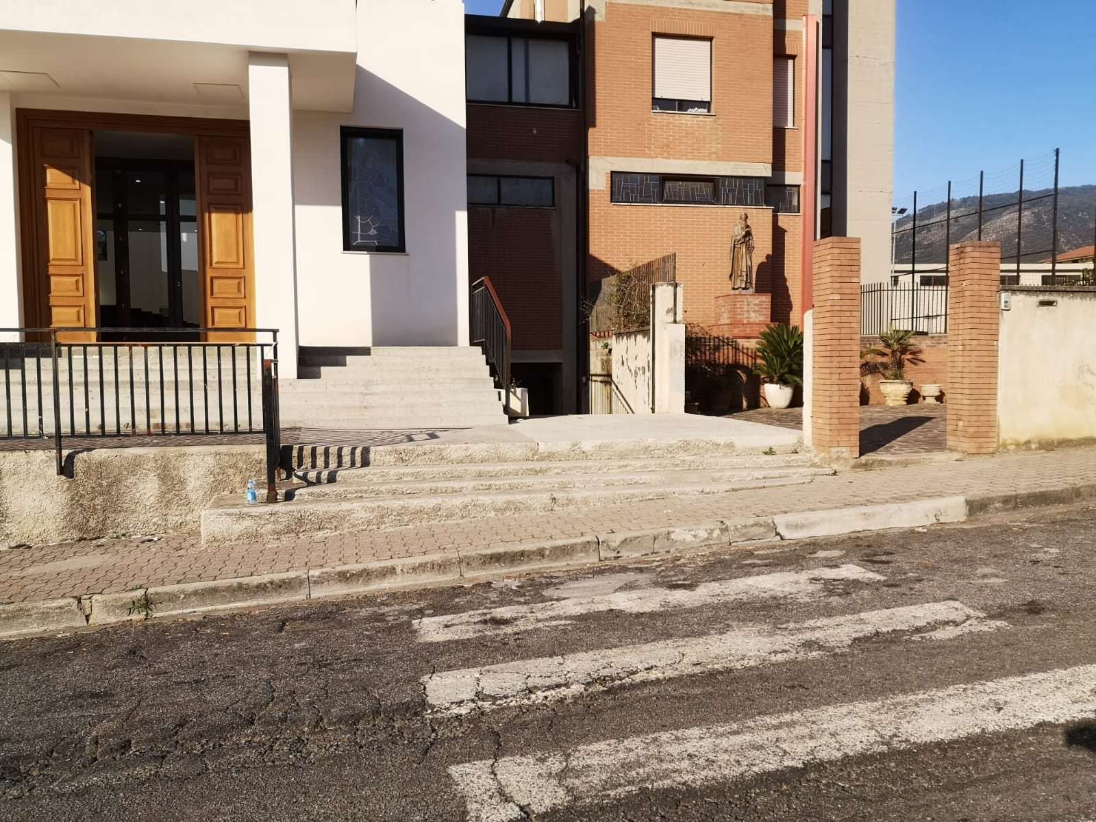 Omicidio a Lamezia: ucciso ex agente penitenziario. C'è un sospettato – VIDEO