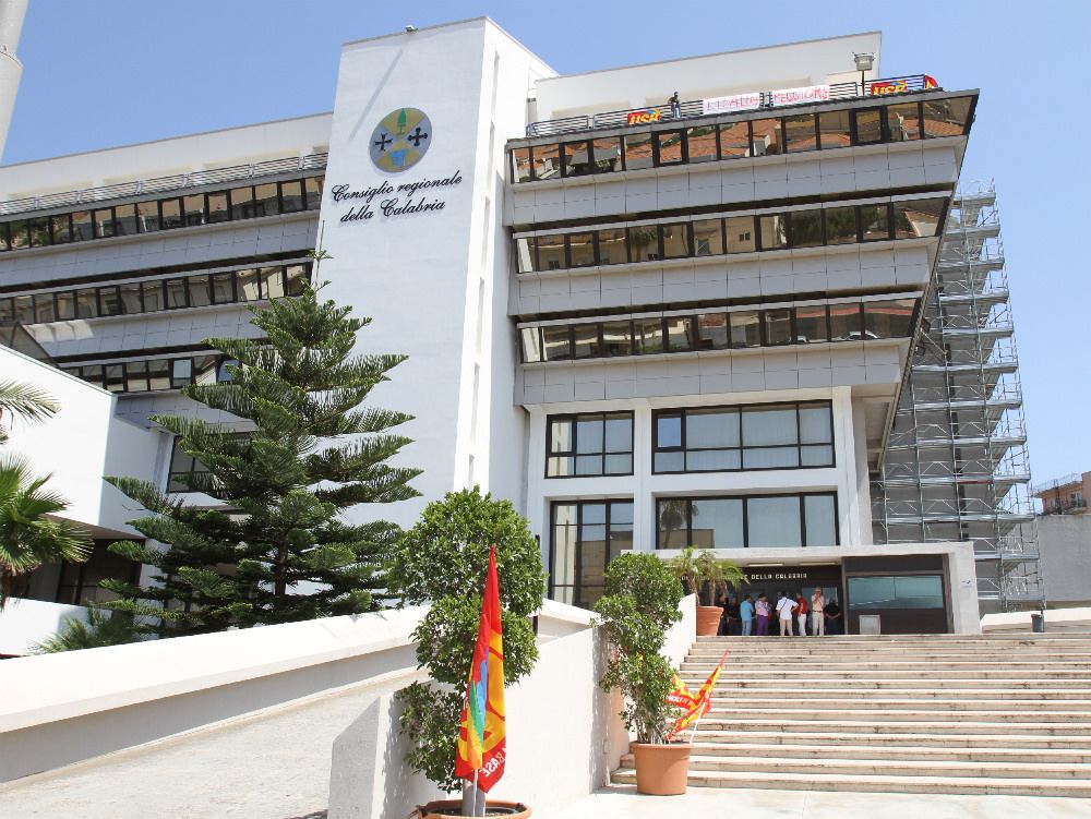 Regione, congelata la graduatoria degli operatori informatici