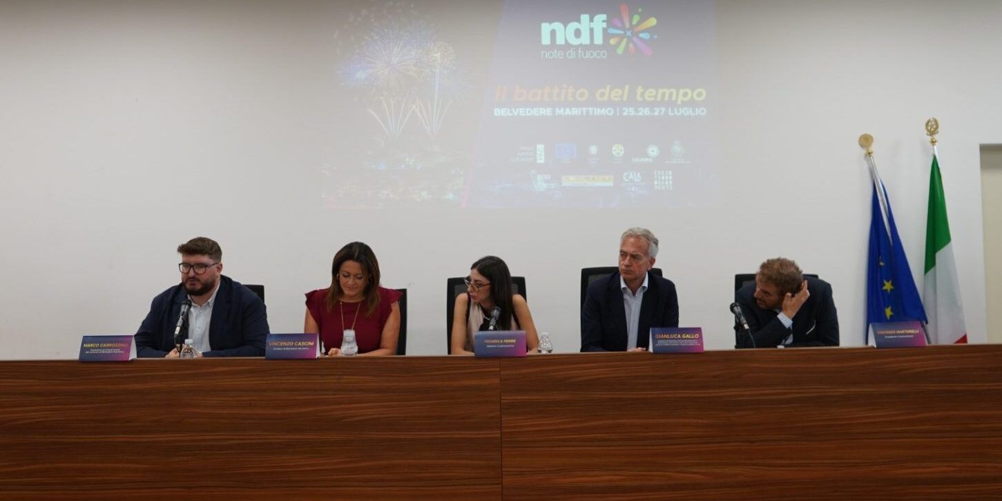 “Note di fuoco”, ecco il festival internazionale dell’arte pirotecnica