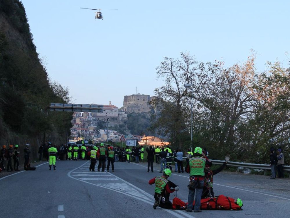 Come affrontare un terremoto in riva allo Stretto