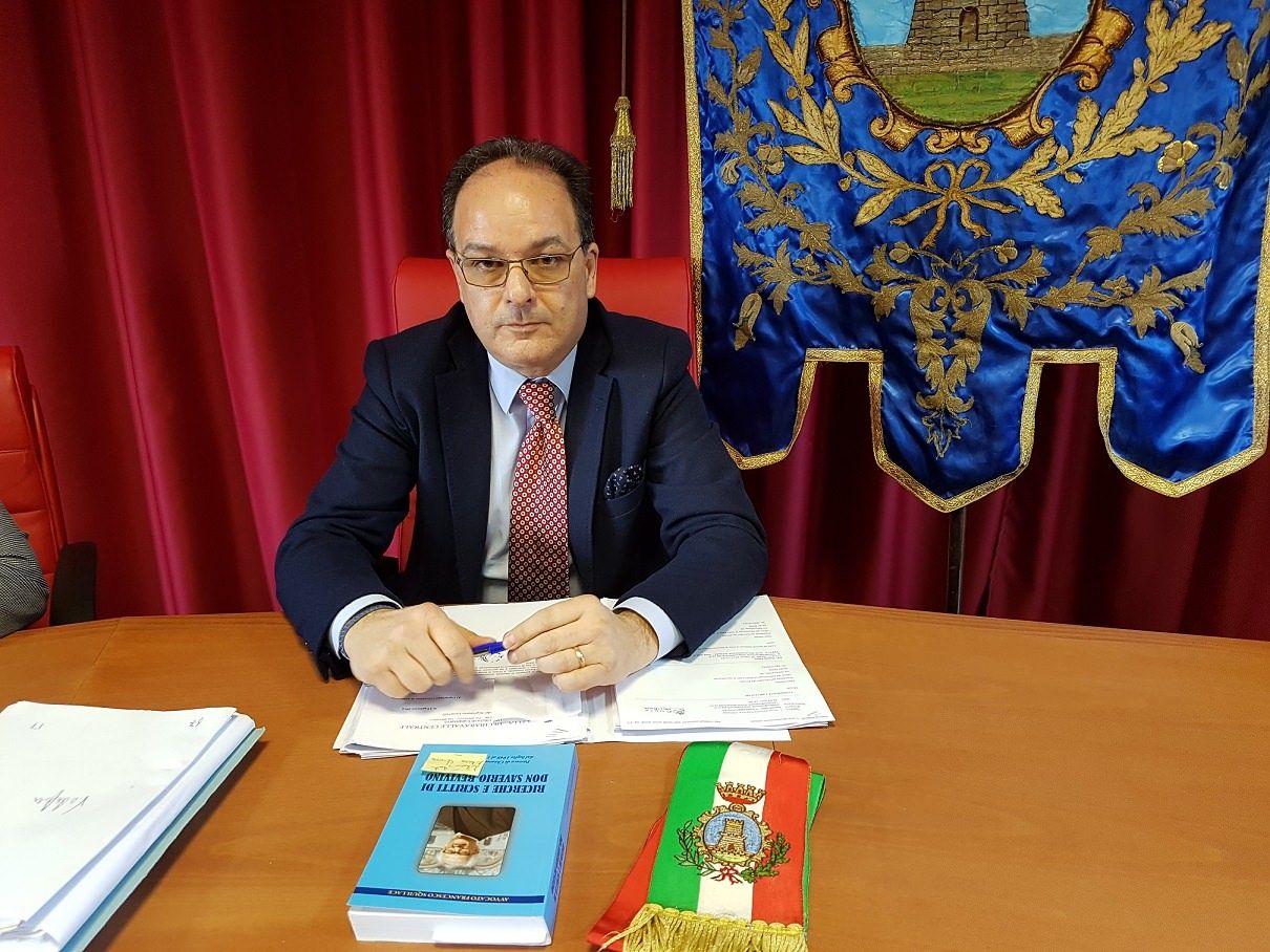 Chiaravalle, proteste contro l’allontanamento della dirigente scolastica