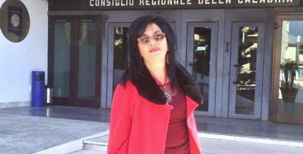 «Riattivare gli ospedali periferici ed azzerare il debito»