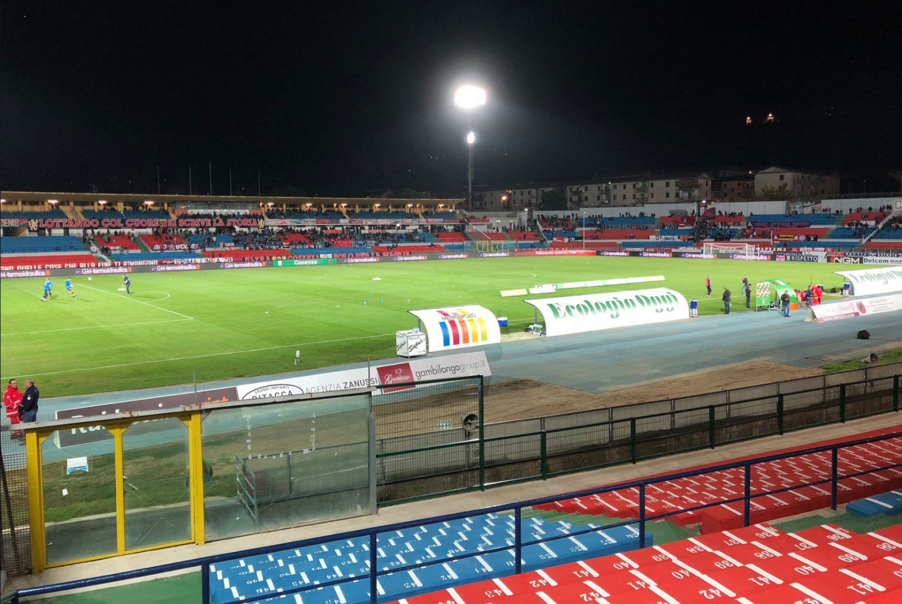 Aggredisce al “Marulla” un raccattapalle, scatta il divieto di impiego per uno steward