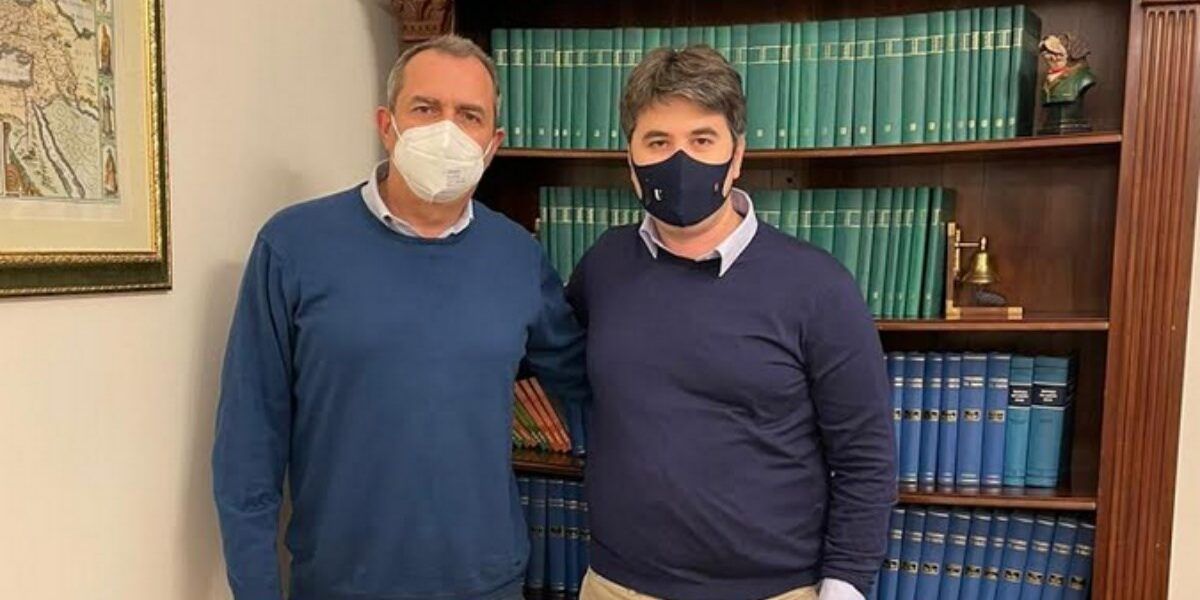 Regionali, de Magistris: «Antonio Lo Schiavo correrà con noi»