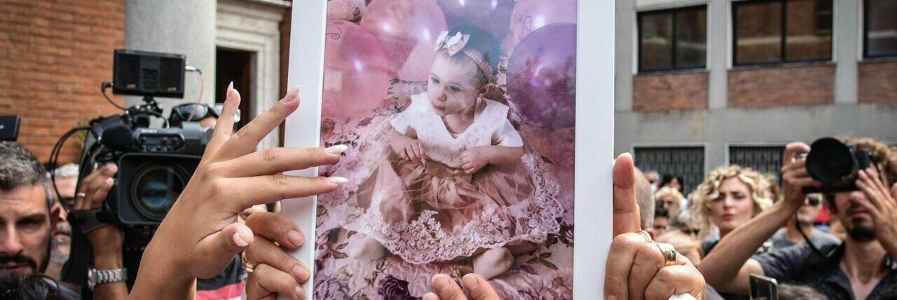 Avrebbe lasciato morire di stenti la figlia, la madre: «Pensavo che il latte le bastasse»