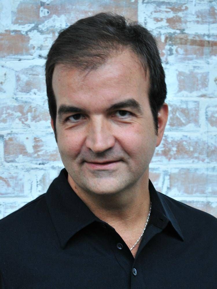 «Occhiuto si ritiri»