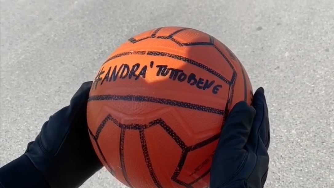 L'Arma commuove il web. #andràtuttobene – VIDEO