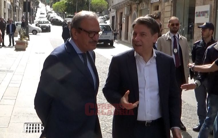 Conte a Vibo per confermare il sostegno a Romeo: «Qui un progetto che ci soddisfa» – FOTO
