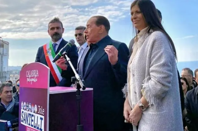 «Berlusconi a Tropea tra le belle pagine di storia della città»