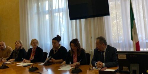 prefettura reggio immigrazione