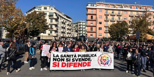 corteo_sanità_cosenza