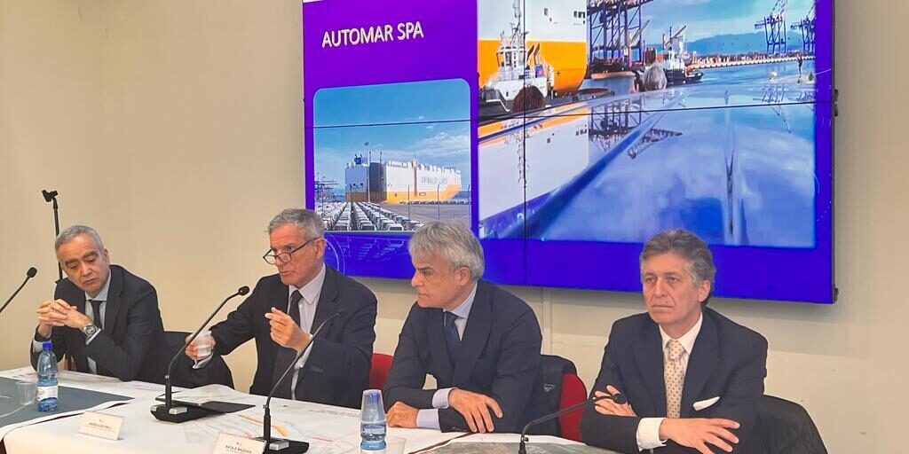 Unindustria al porto di Gioia. Ferrara: «Avviato tavolo di lavoro per il rilancio»