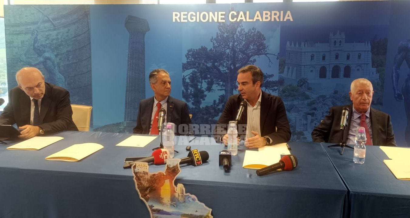 Nuovo ospedale a Rende, l’“azzardo” di Leone e quella telefonata con Occhiuto: «Nicola, poi si vedrà»