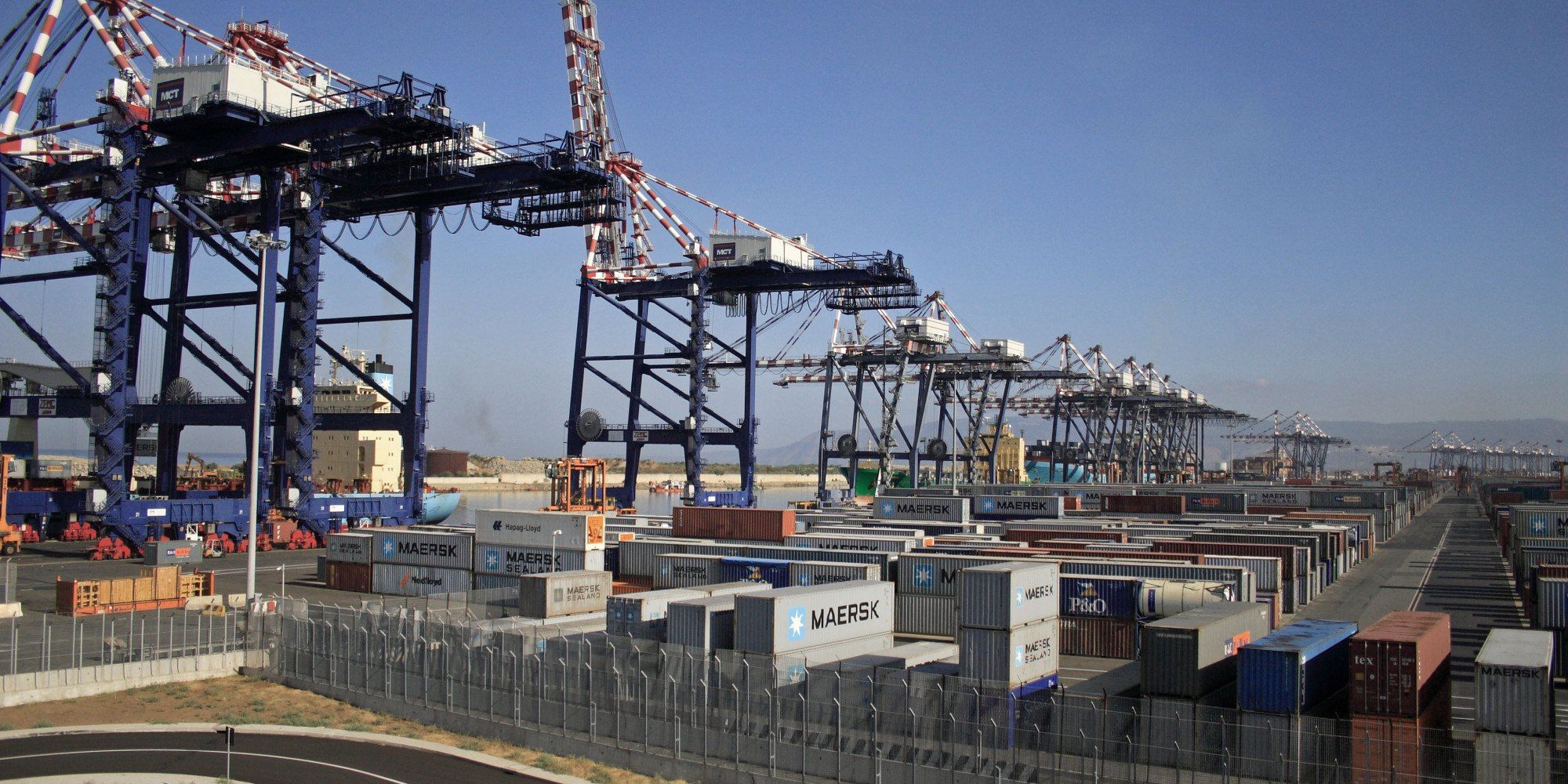 Assemblea permanente a Gioia Tauro, si fermano i portuali