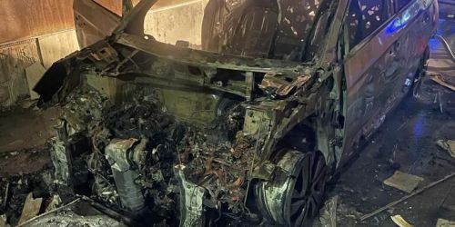 auto incendiata Ida Gattuso