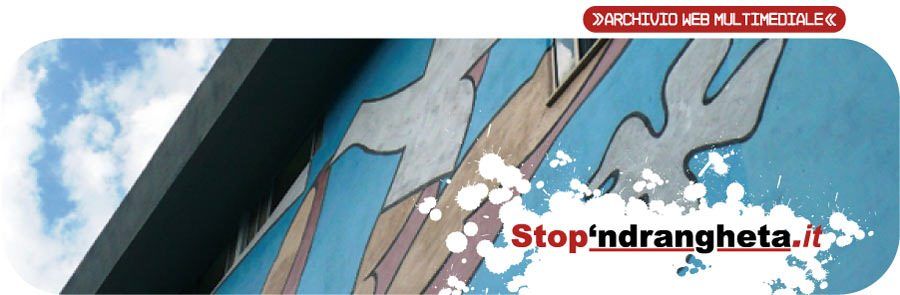 Attivista anti 'ndrangheta intimidito durante una festa in piazza