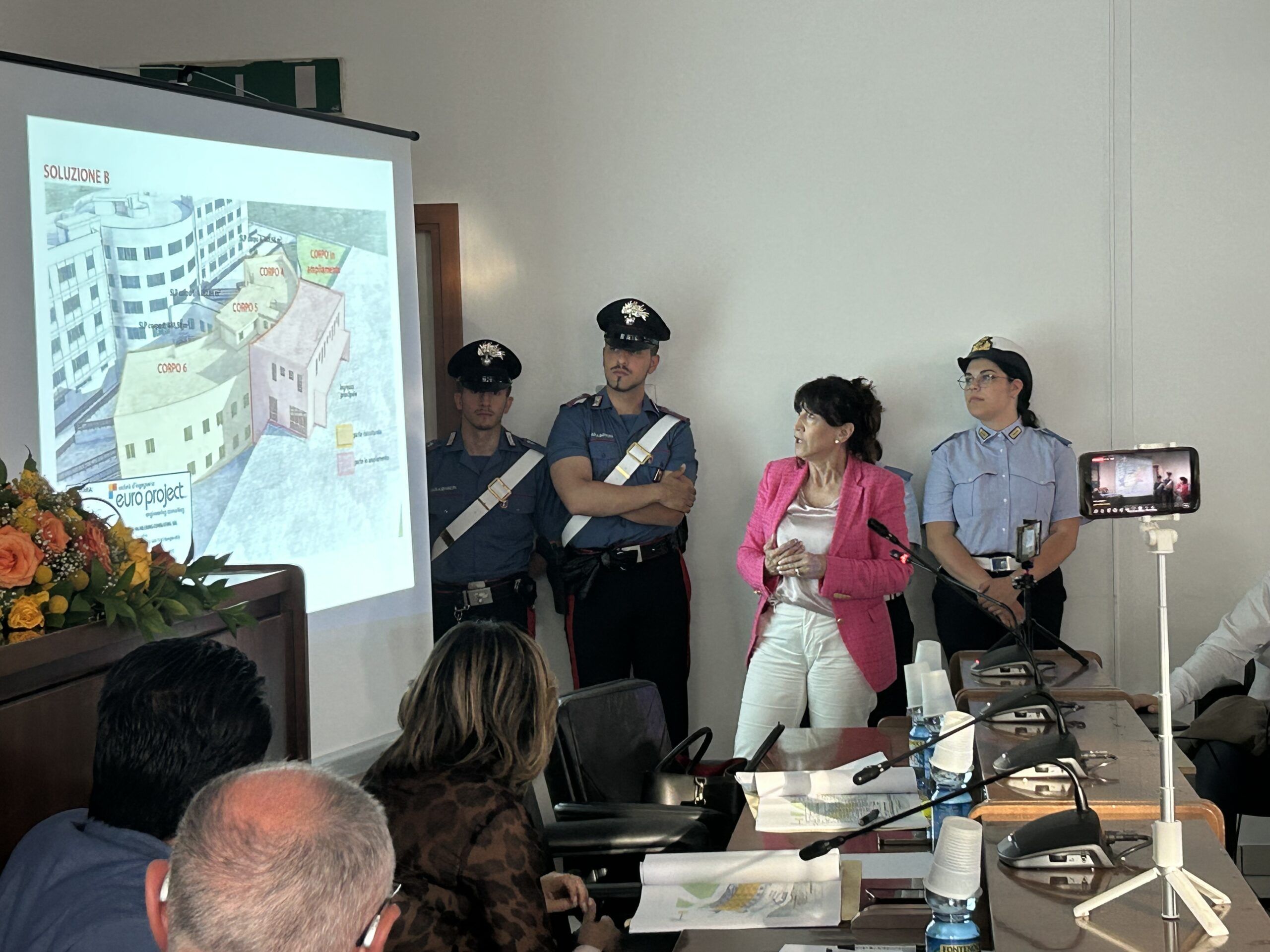 Siderno, «entro due anni» nuova vita all’ex ospedale. «Nella Locride tanta gente rinuncia a curarsi» – VIDEO