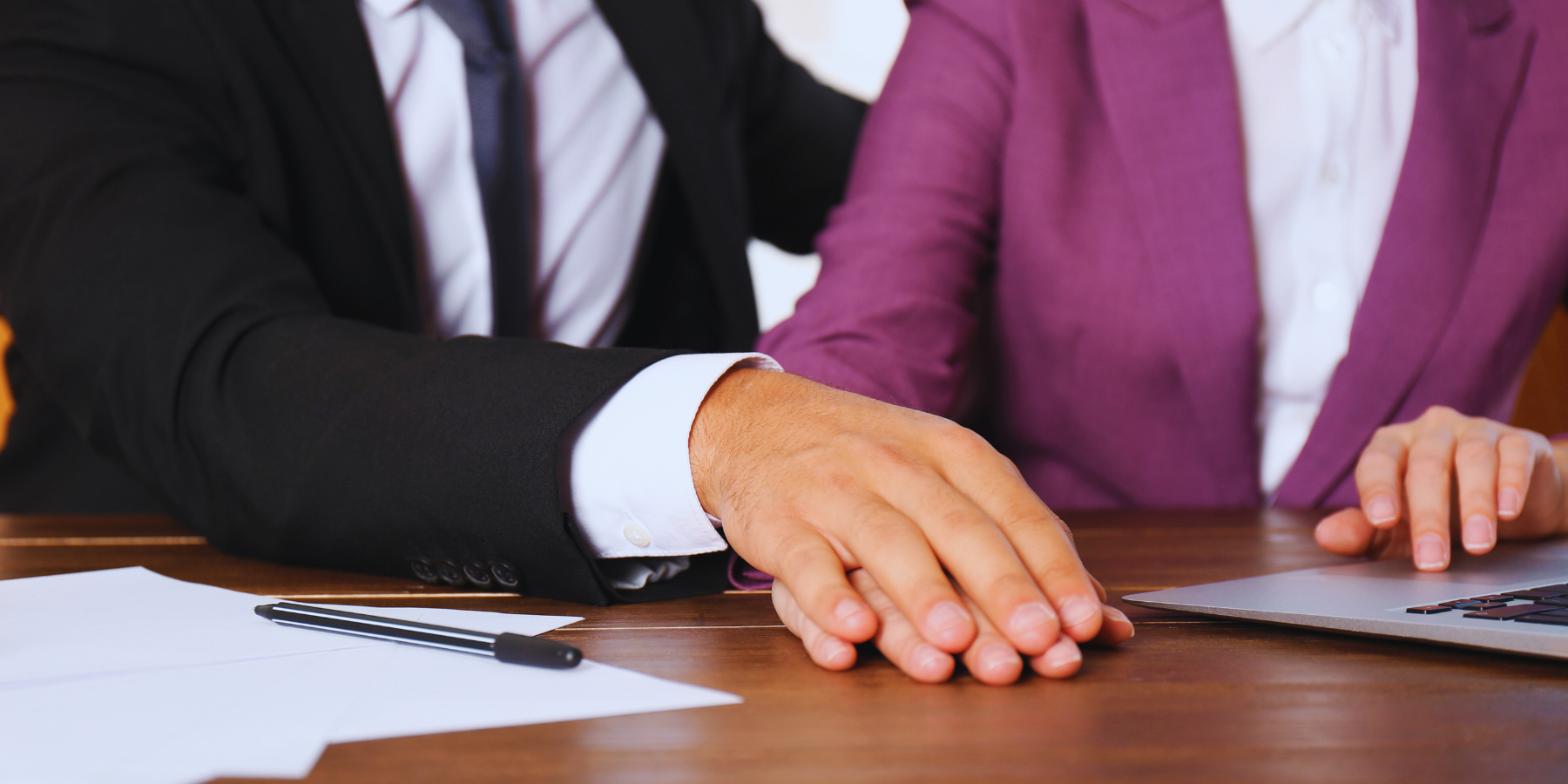 Rapporti intimi in cambio dell’assunzione al “Pugliese Ciaccio”, così il tecnico «abusava» del suo ruolo