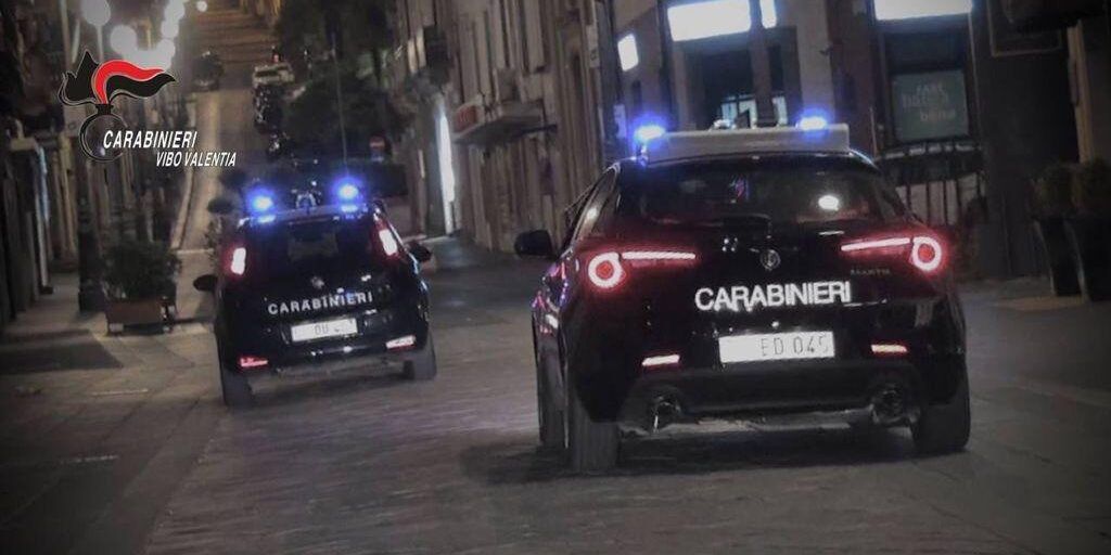 Rientra dalla Germania per Ferragosto con un Daspo detentivo e finisce in manette