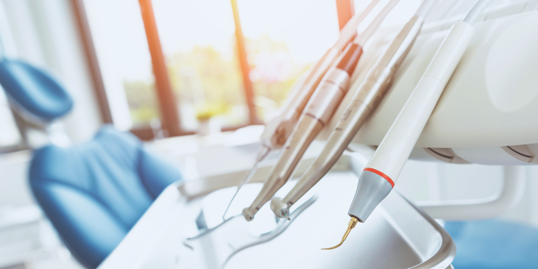 Falso dentista beccato nel Cosentino: sequestrato il locale