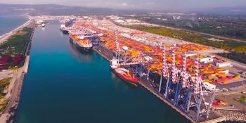 Statale 106, aeroporti, Gioia Tauro e (forse) l’Alta Velocità. Le “leve” per rompere l’isolamento