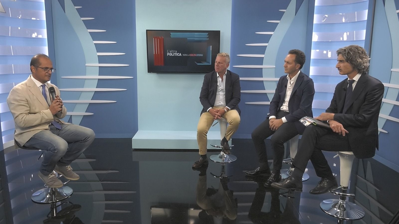 “L’altra Politica”, il rigassificatore di Gioia Tauro “spacca” gli schieramenti