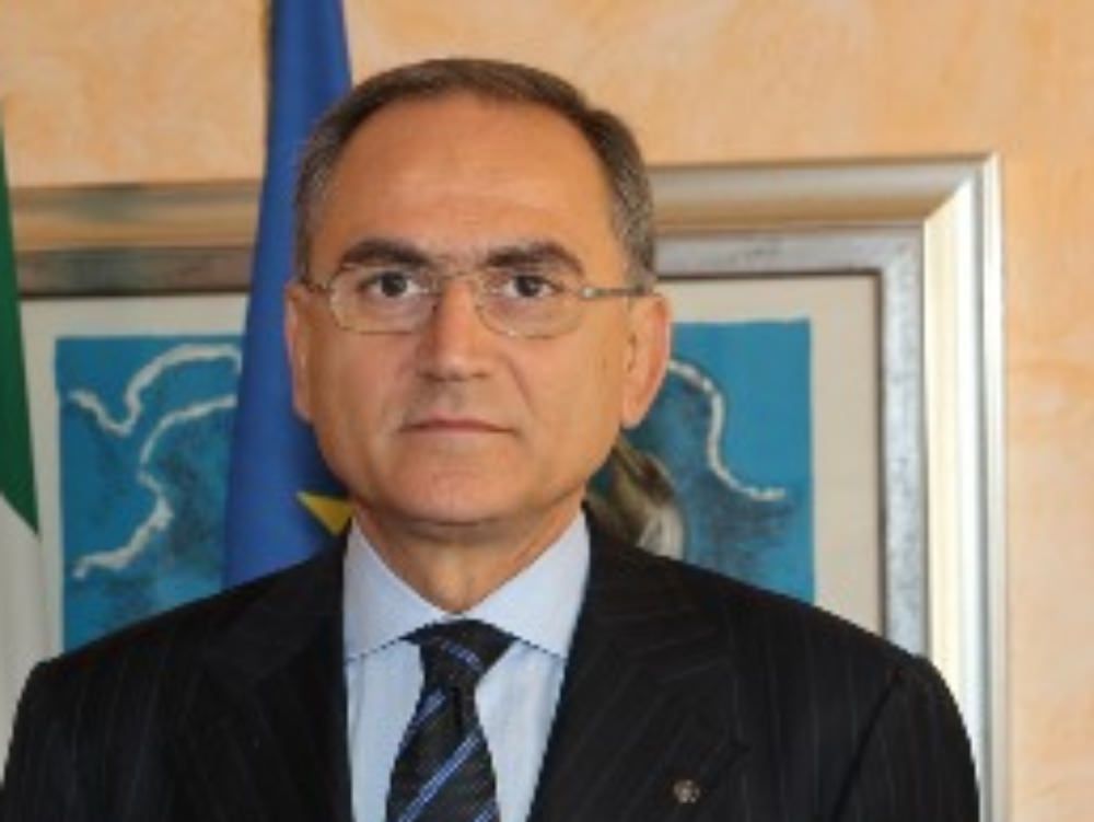 Controlli ambientali a Crotone, intesa tra Prefettura e Arpacal
