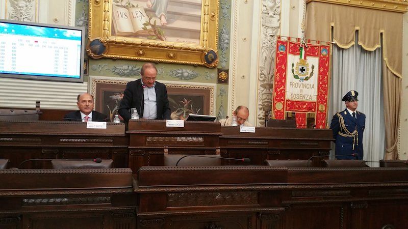 «Sette milioni per demolire e ricostruire il Fermi»