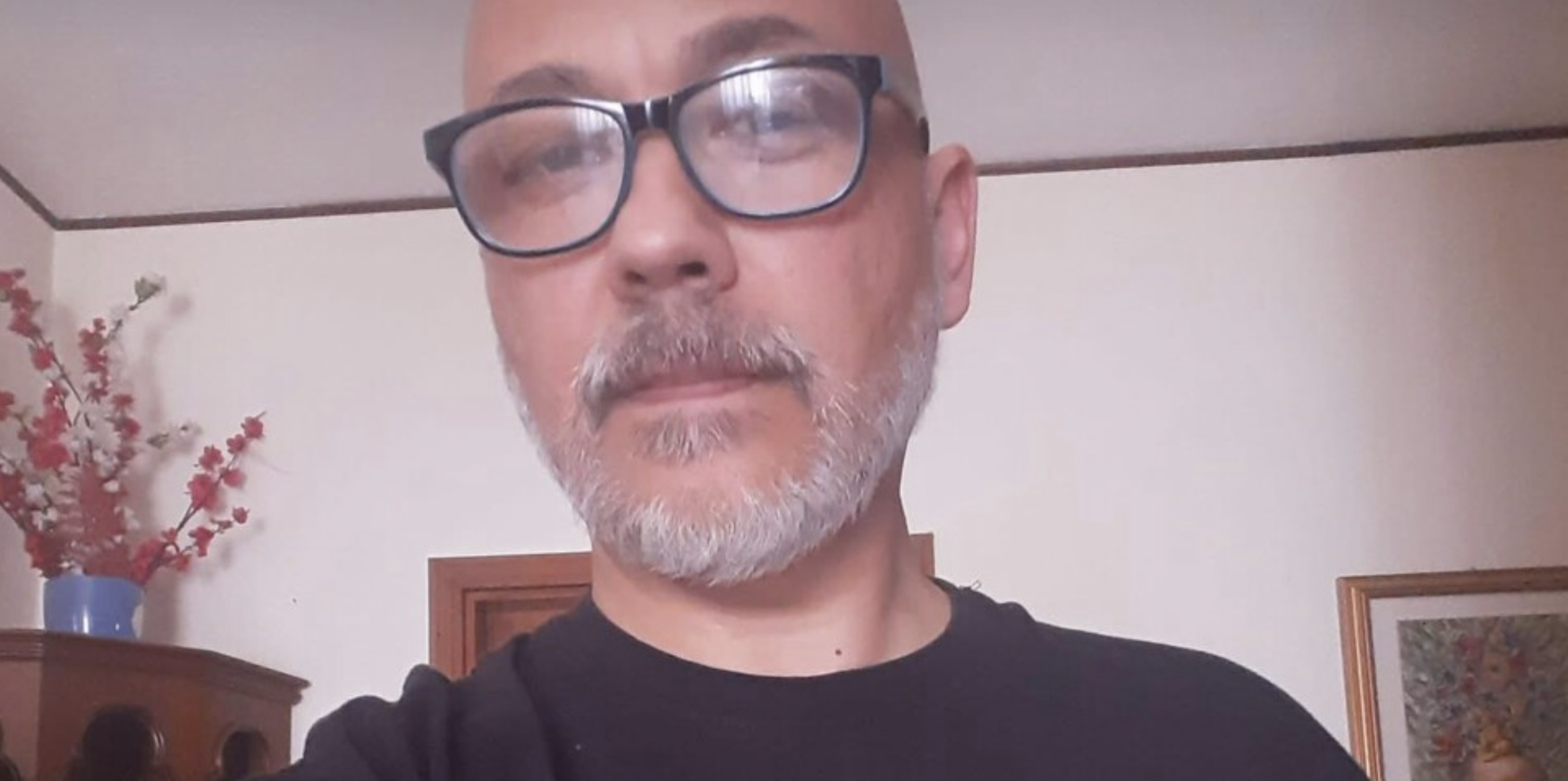 Travolto e ucciso da un’auto a Verona, muore il docente e giornalista Luigi Carbone