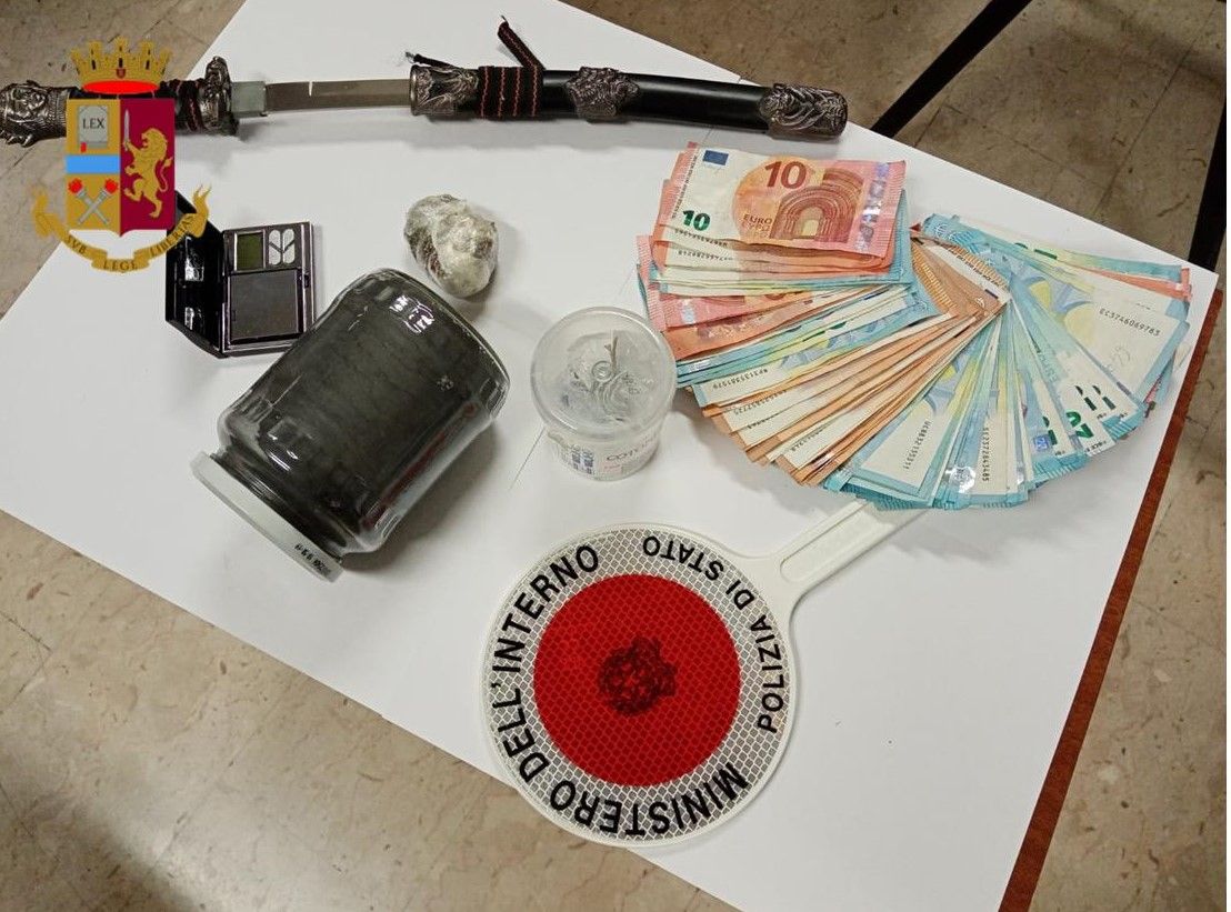 Detenzione di esplosivo, arrestato 27enne cosentino