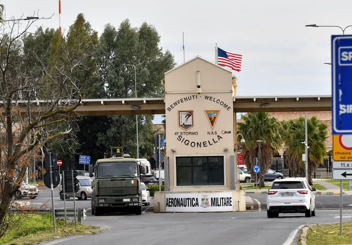 L’Italia ha negato l’uso della base di Sigonella agli Usa