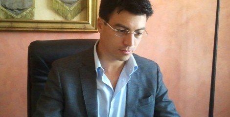 RINASCITA | Gli amministratori di Pizzo: «Incredibile l’arresto del sindaco»