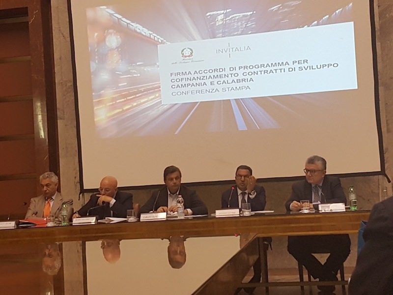 Arrivano 280 milioni dal Mise. Gentile: «Terapia d’urto»