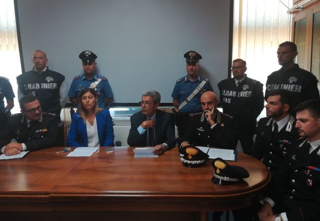 Ricettopoli, il sistema della «droga di Stato» che a Cosenza «va avanti da 10 anni»