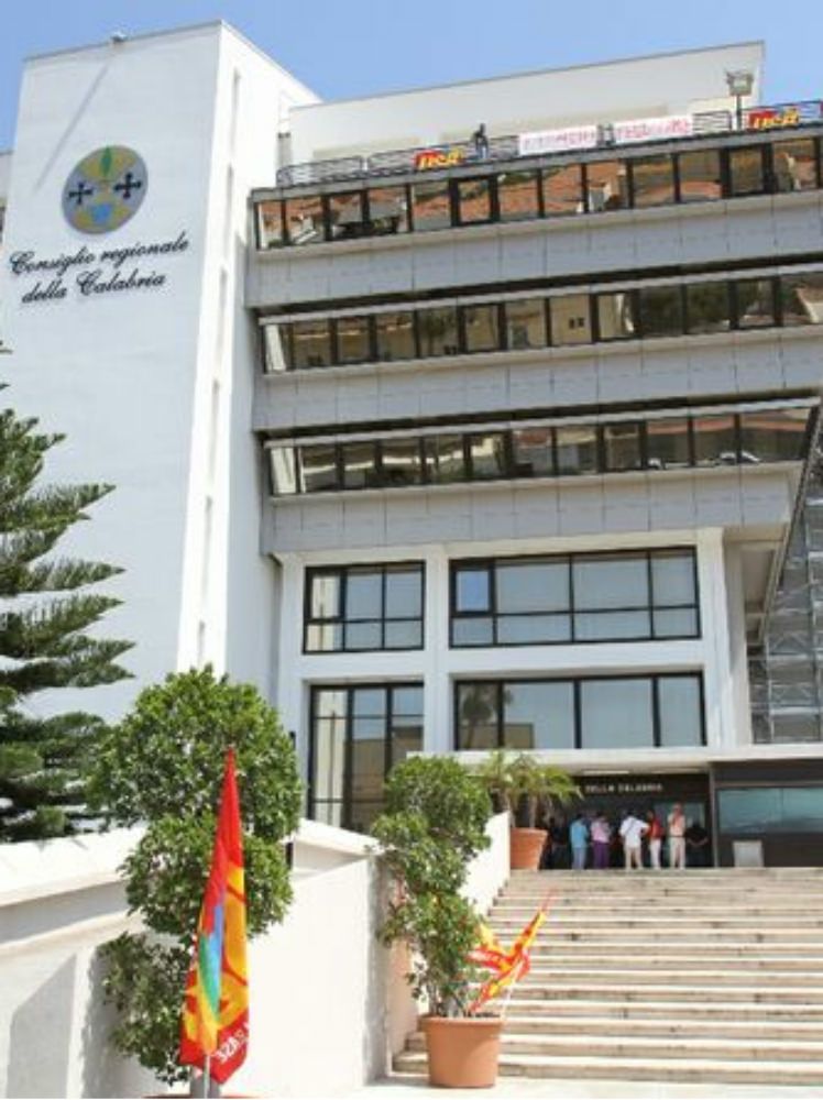 Il consiglio regionale riparte da Sorical e FdC