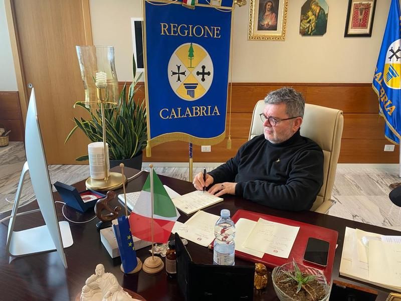 Economia, Spirlì: «Tassa regionale sospesa per imprese turistiche e agenzie viaggi»