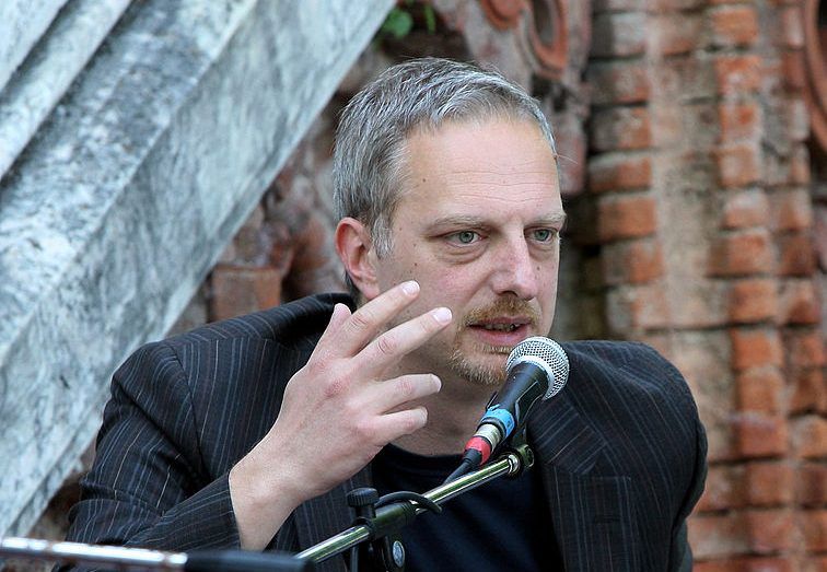 Scurati: «Al centro di una polemica politico-ideologica accanita. Ho provato dolore»