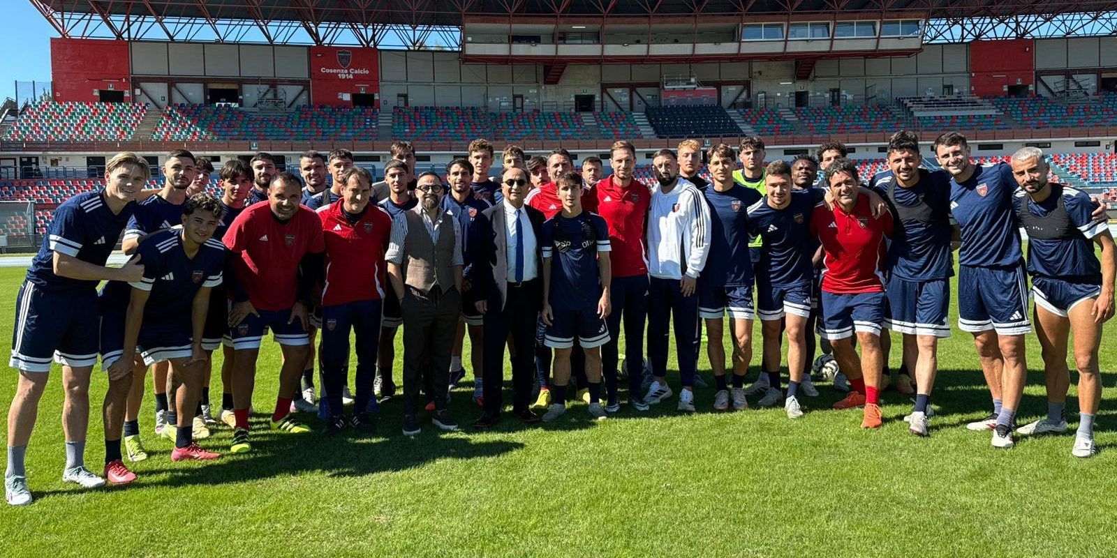 Oggi Cosenza-Atalanta U23, il “Marulla” resta vuoto: le curve fuori dallo stadio – PROBABILI FORMAZIONI