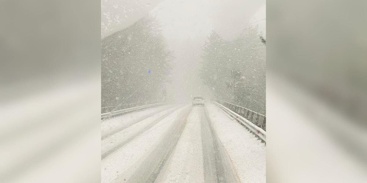 Maltempo, allerta gialla in Calabria: neve sulla SS107 – VIDEO