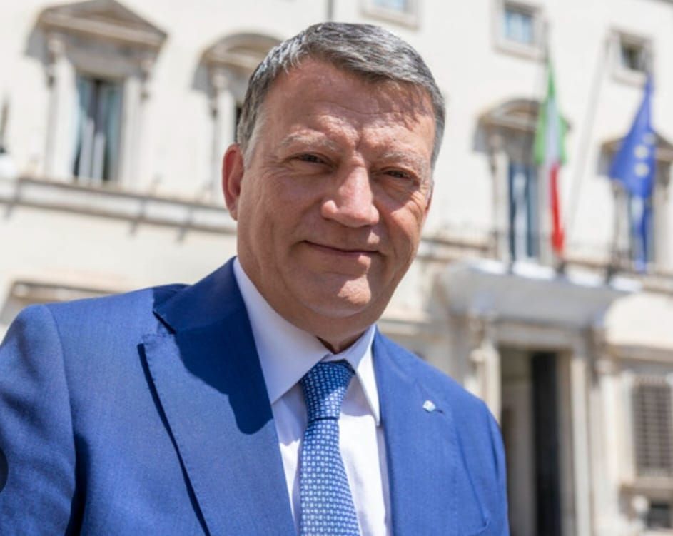 Il segretario Uil Bombardieri a Curinga per il libro dell’ex ministro Martelli