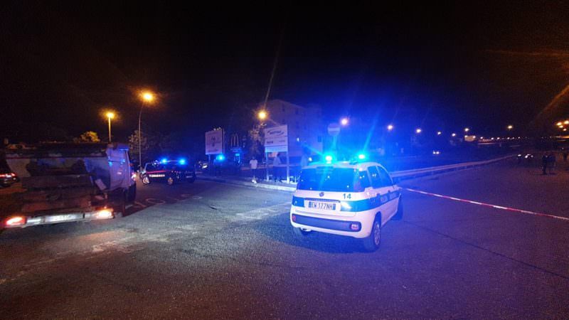 Reggio, incidente mortale sulle "Bretelle". Donna travolta da una moto, grave il centauro