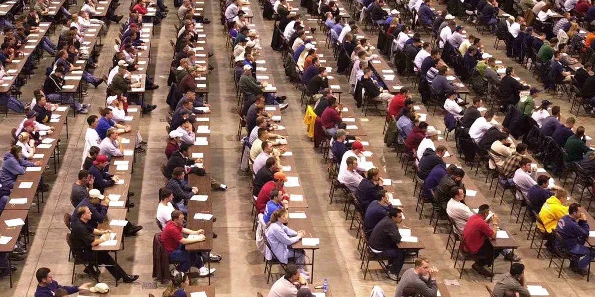 In 170mila per 1490 posti al concorso Ue