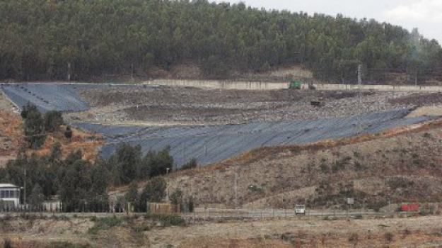 Catanzaro, Codacons-Legambiente: «Stop all'ampliamento discarica Alli»