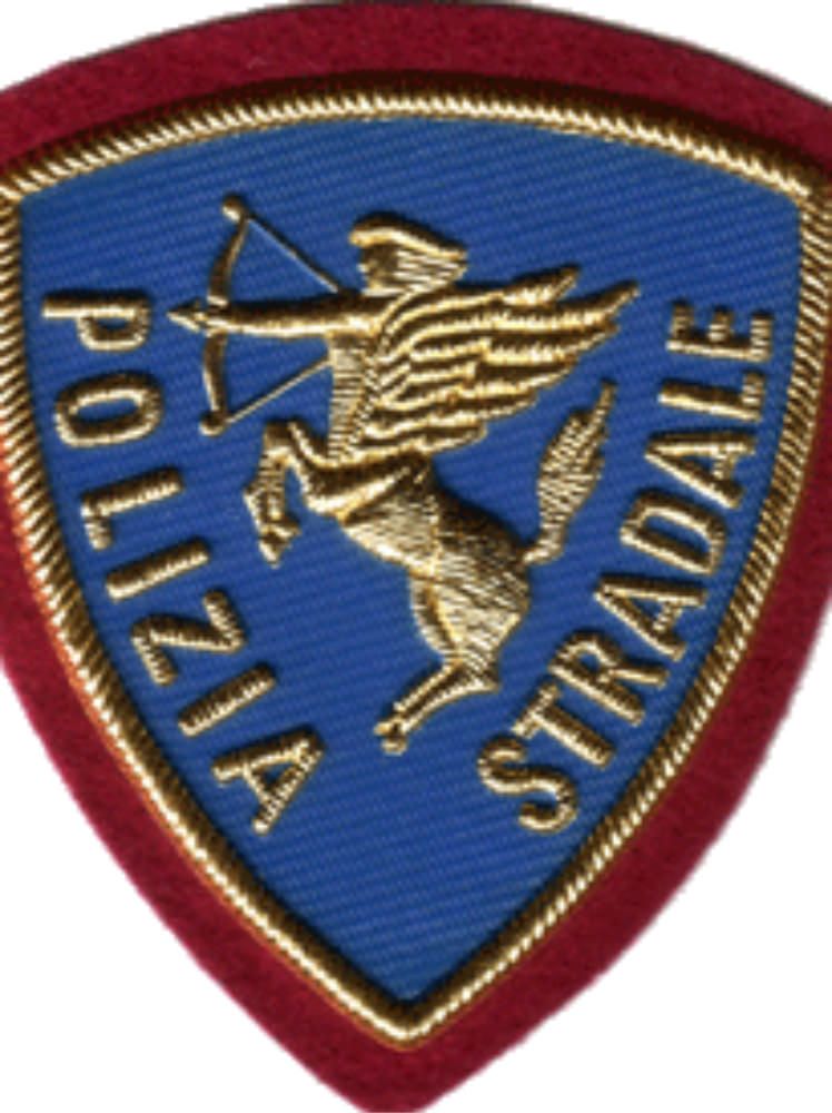 Cosenza, 69 persone indagate per associazione a delinquere e falso