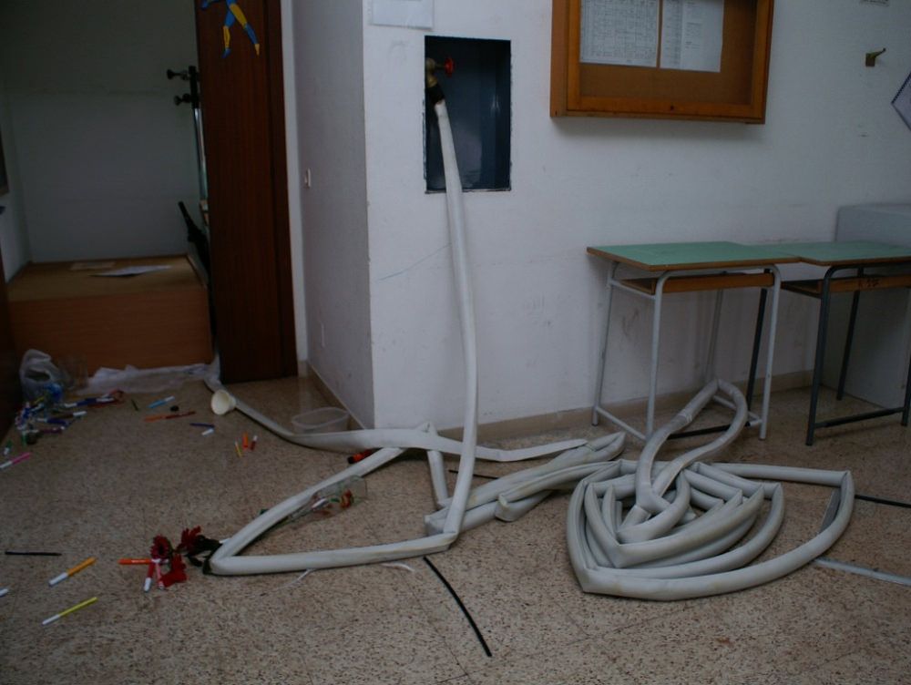 Raid nella scuola antimafia di Lamezia